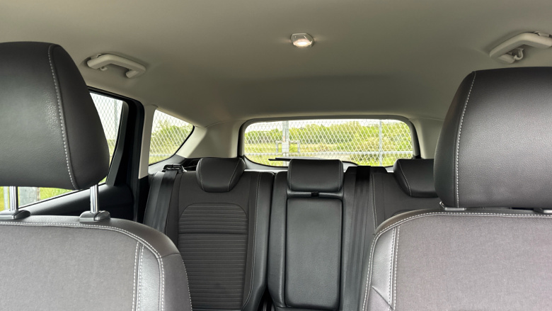 Ford Kuga 2.0 TDCi Titanium Edition 5dr 2WD Diesel Estate